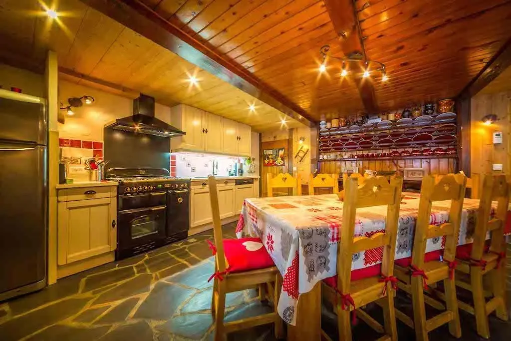 Chalet Ancetre contacts